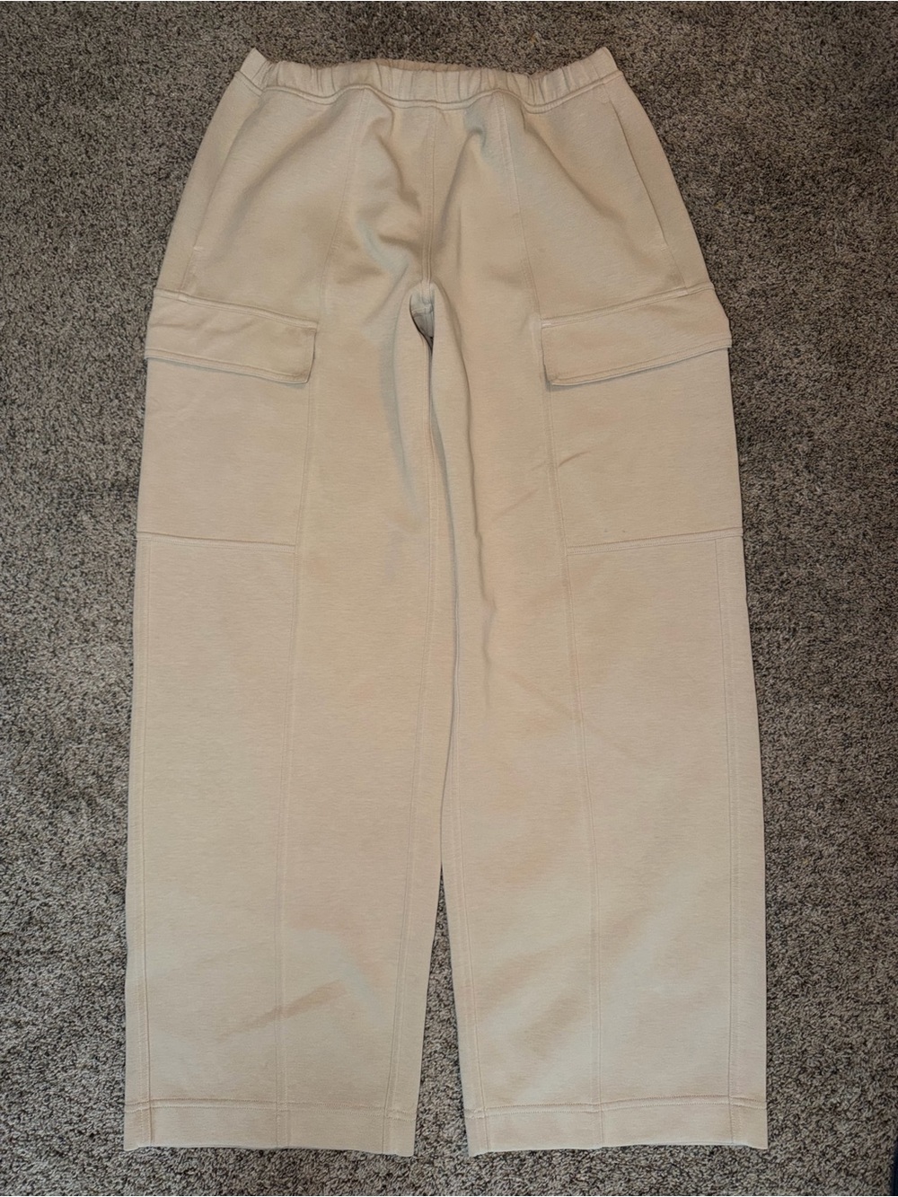 Lululemon Cotton-Blend Double-Knit Mid-Rise Cargo Pant Mojave Tan